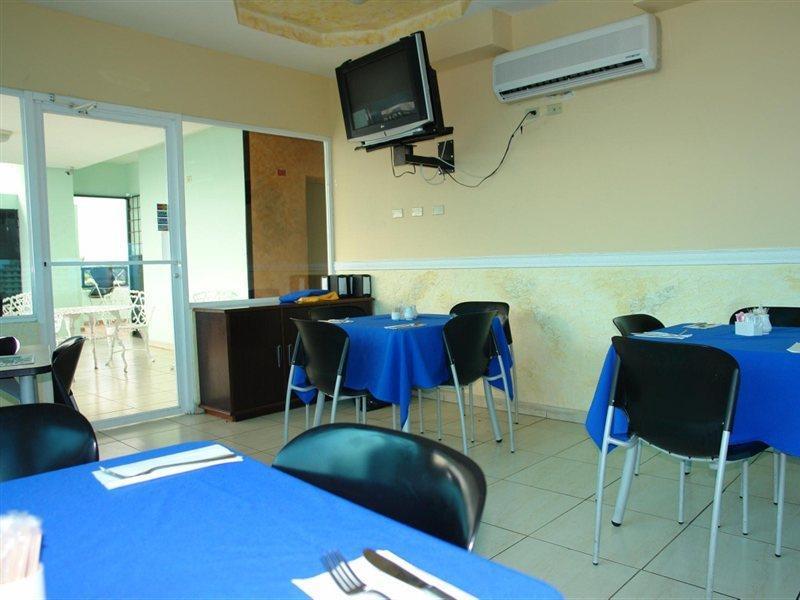 Hotel Bahia Suites Panama Stadt Exterior foto