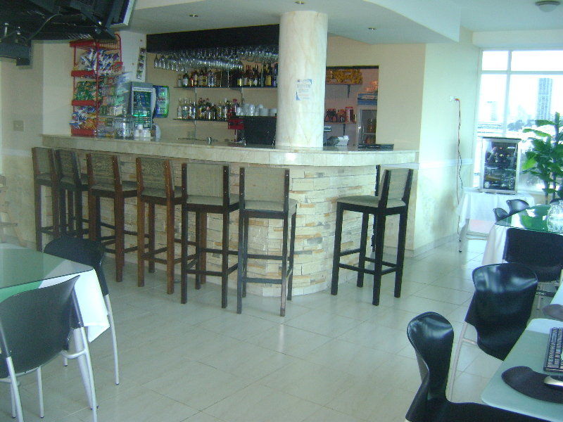 Hotel Bahia Suites Panama Stadt Exterior foto