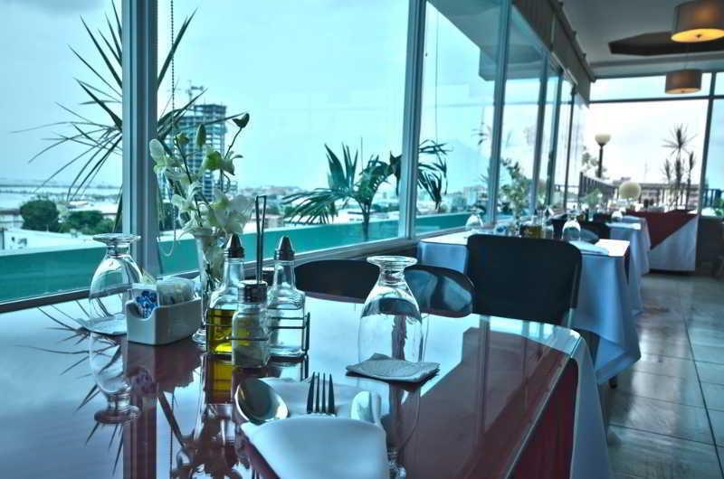Hotel Bahia Suites Panama Stadt Exterior foto