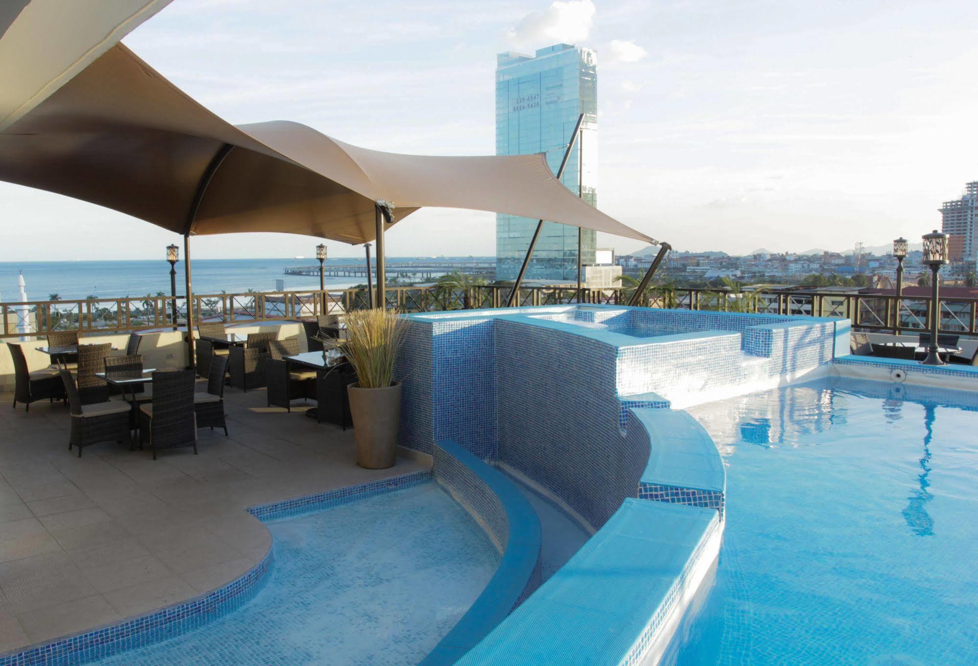 Hotel Bahia Suites Panama Stadt Exterior foto